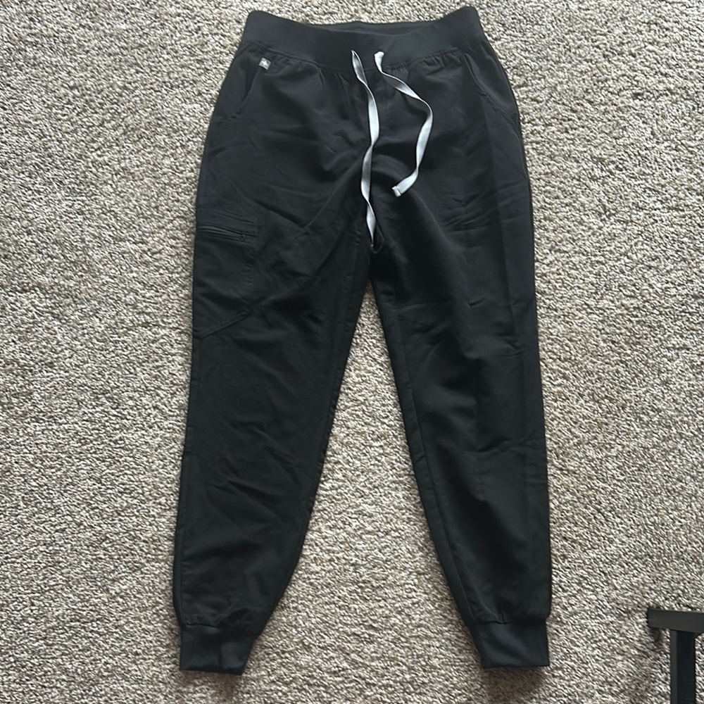 Women’s Figs Black Jogger Pants